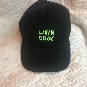 Living Cool black hat 100 % Cotton